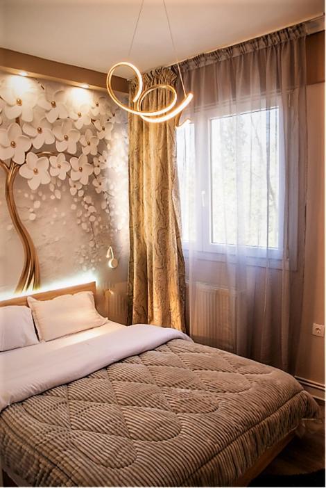 Jukebox Suite 2 Bedrooms - Big Balcony سالونيك المظهر الخارجي الصورة