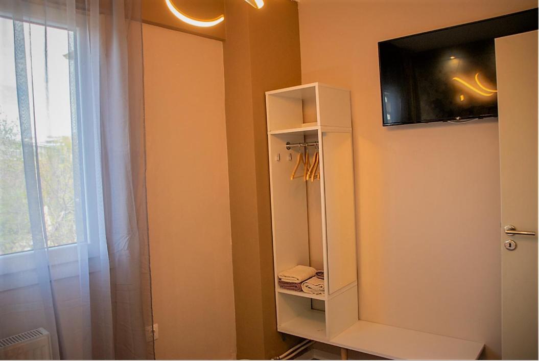 Jukebox Suite 2 Bedrooms - Big Balcony سالونيك المظهر الخارجي الصورة