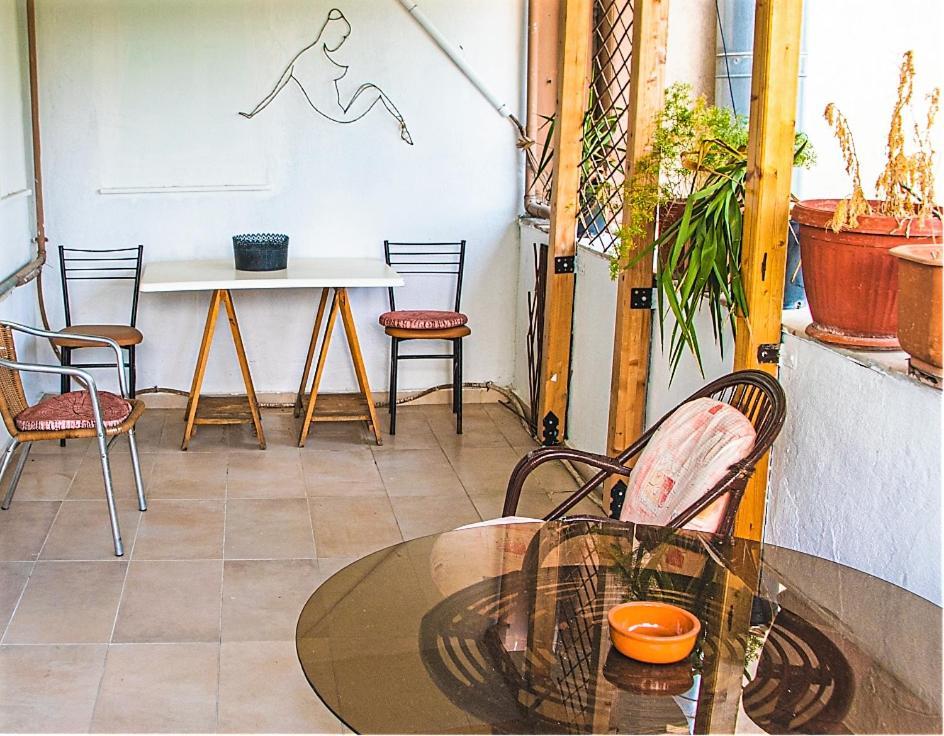 Jukebox Suite 2 Bedrooms - Big Balcony سالونيك المظهر الخارجي الصورة